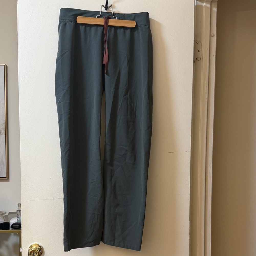 Figs Women's Scrub Pants